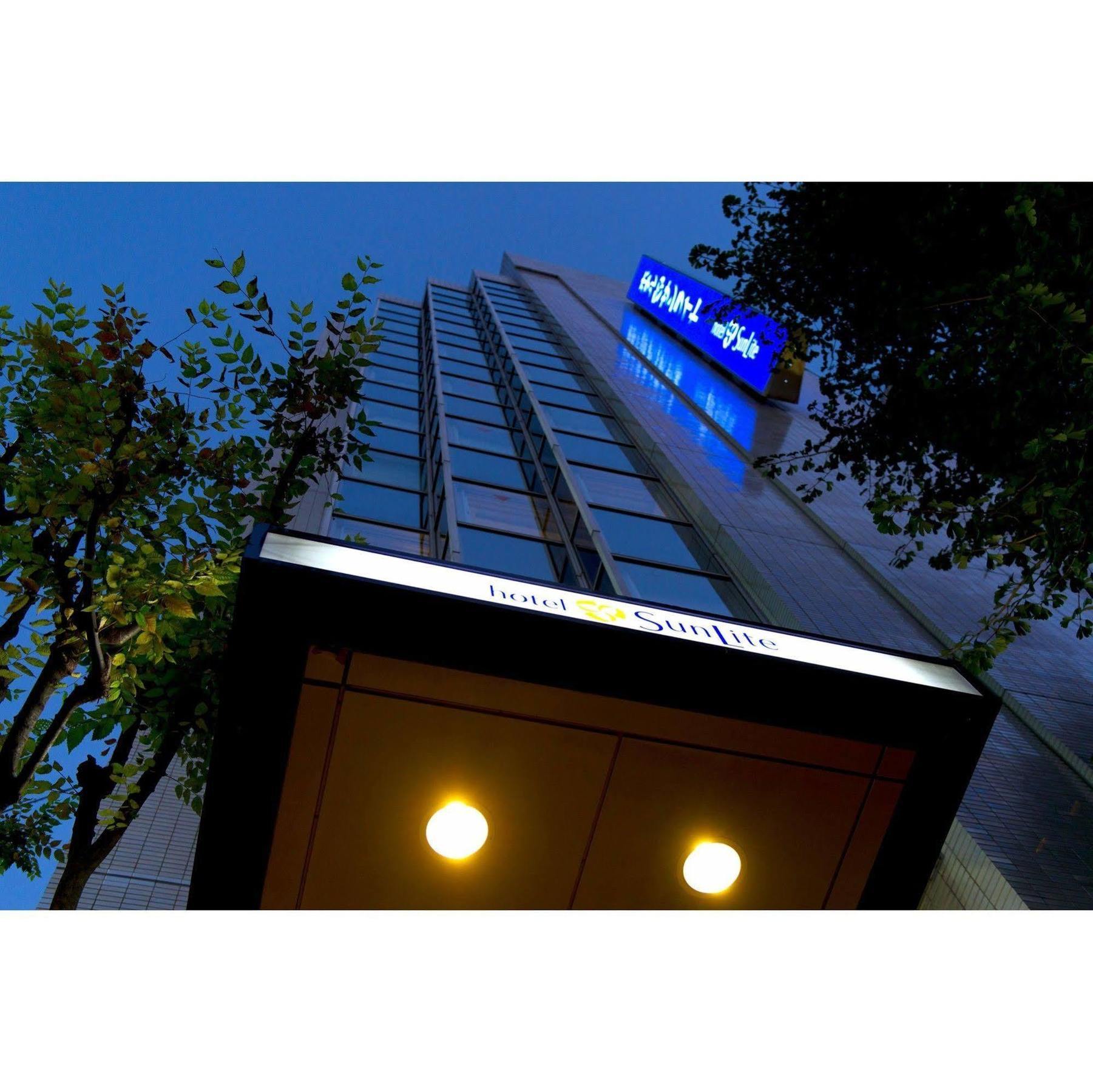 Sunlite Shinjuku Tokyo