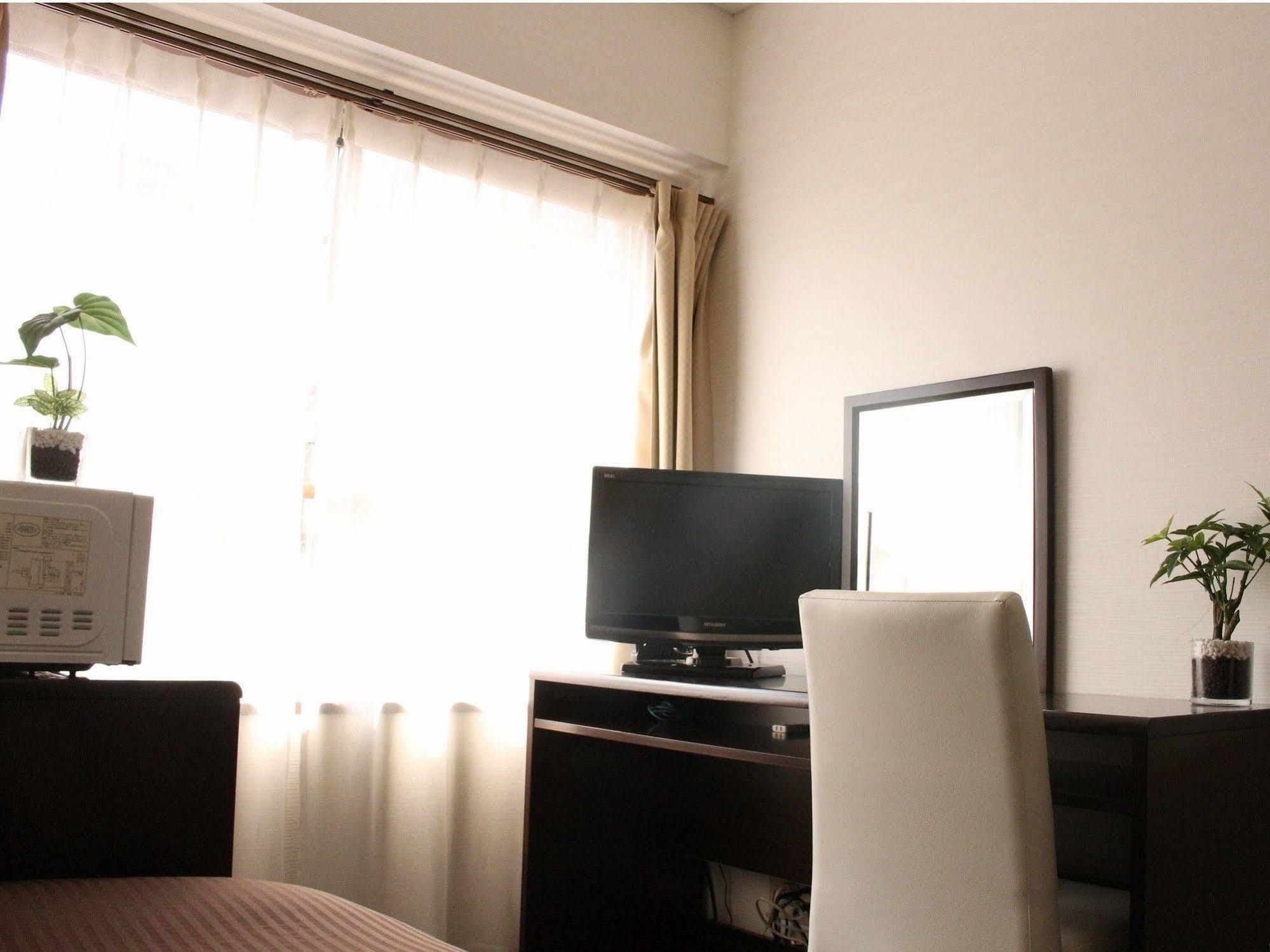 Hotel Livemax Budget Higashi Ueno