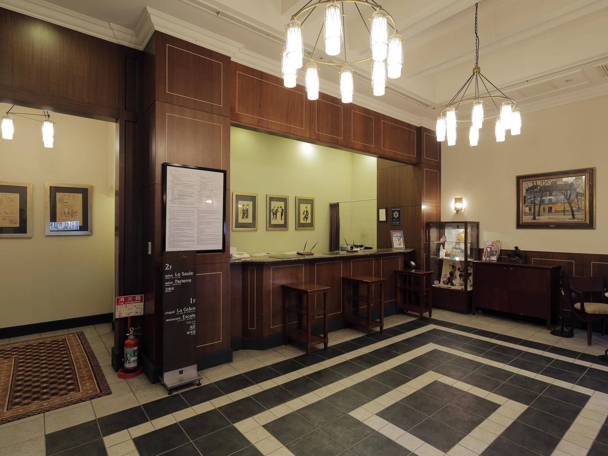 Hotel Monterey Ginza 4*