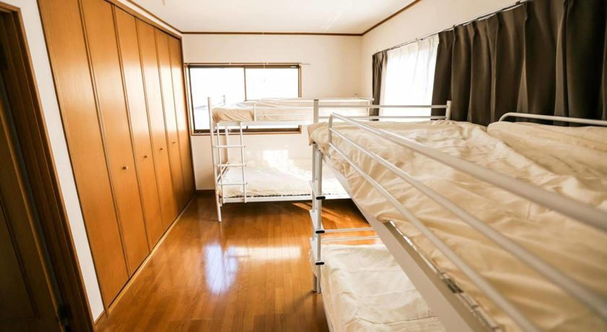 J's Backpackers Hostel