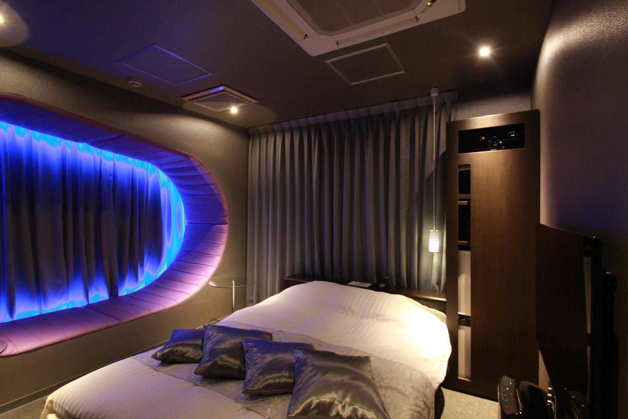 Edoyado (adults Only) Love hotel 2*
