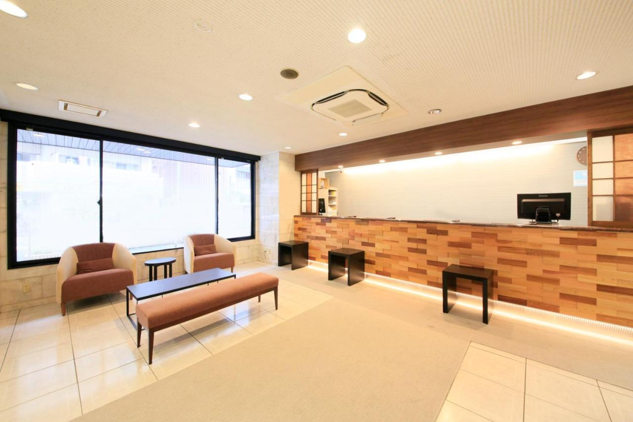 Hotel Smile Ayase Ekimae 2*