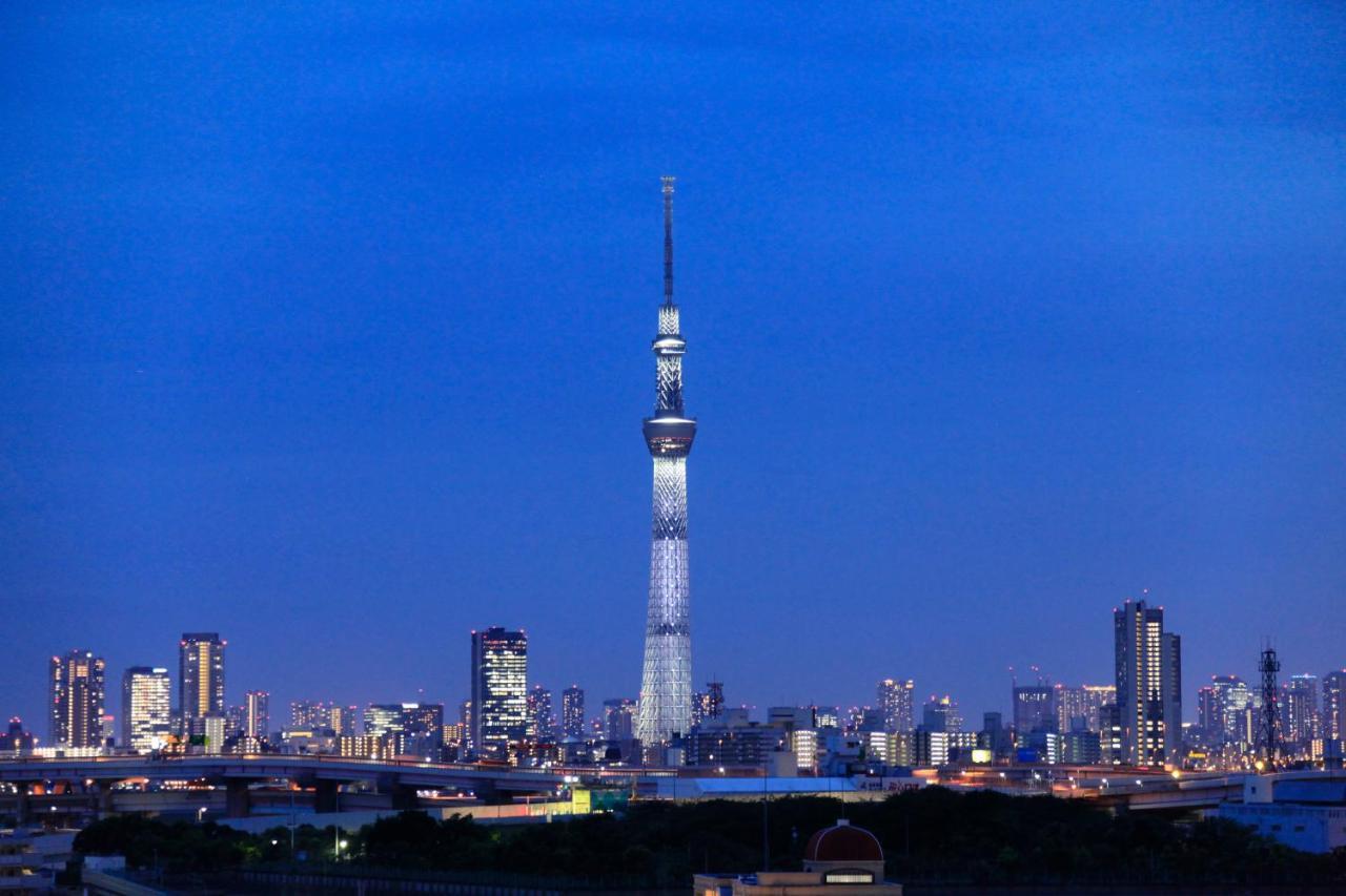 Smile Ayase Ekimae Tokyo