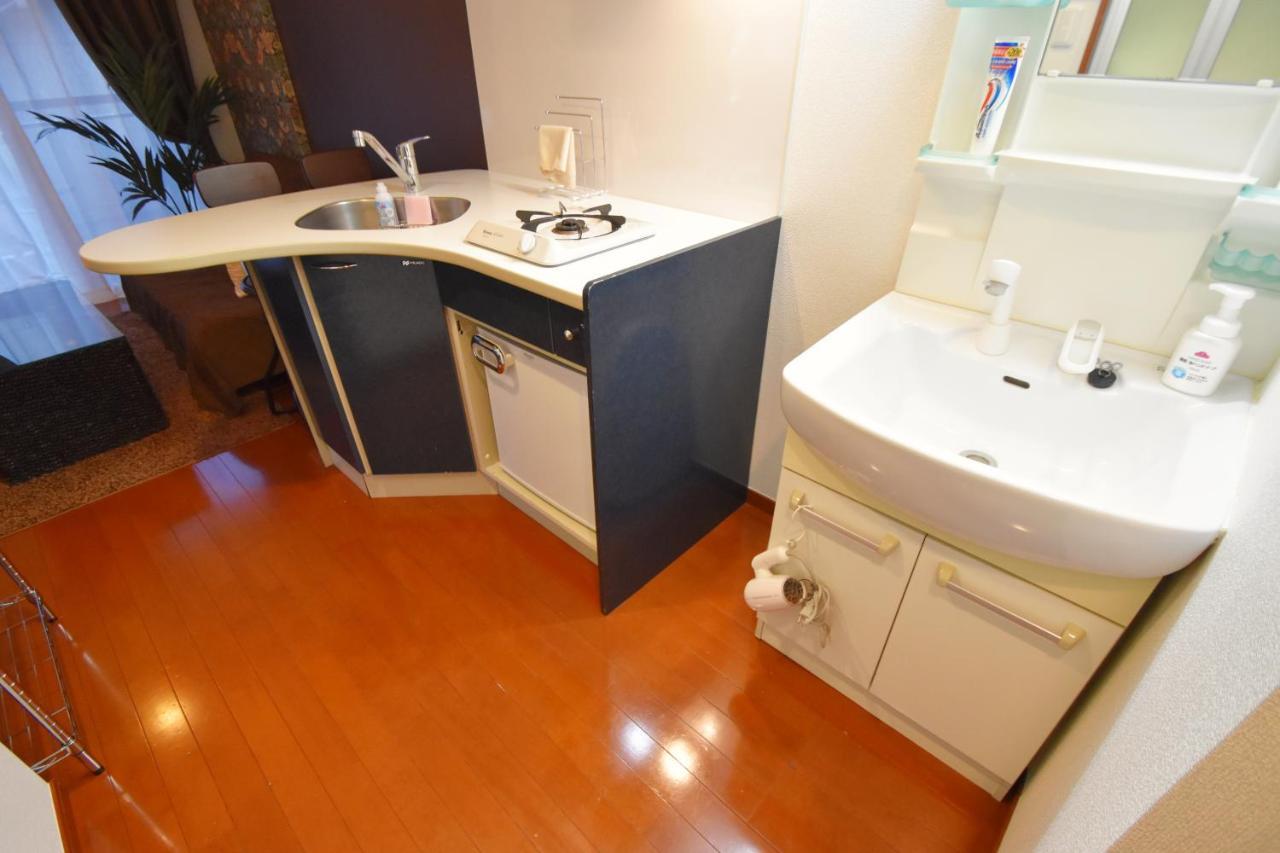 Gaia Kabukicho Asian Golden Gai Apartment *