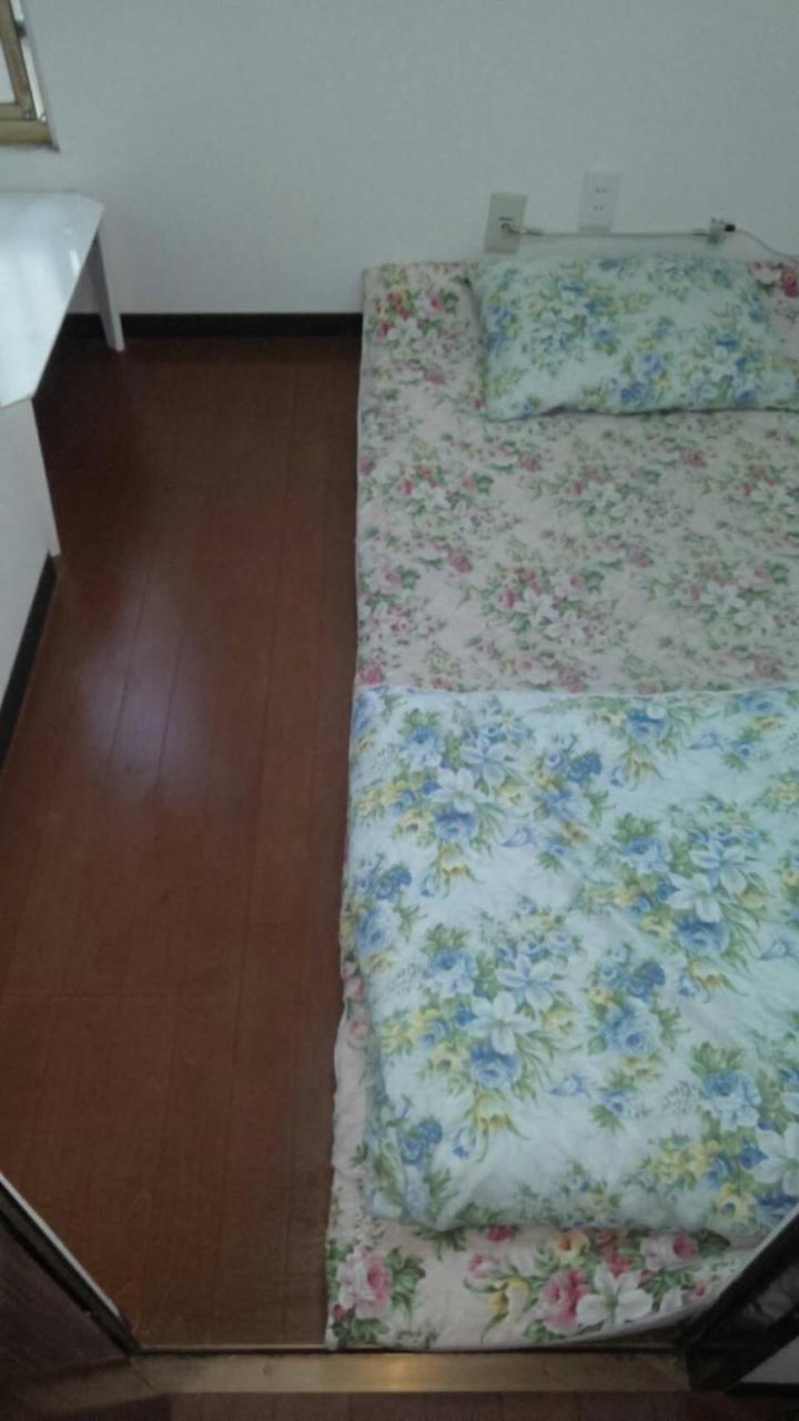 Nihonzutsumi Private Apartment *
