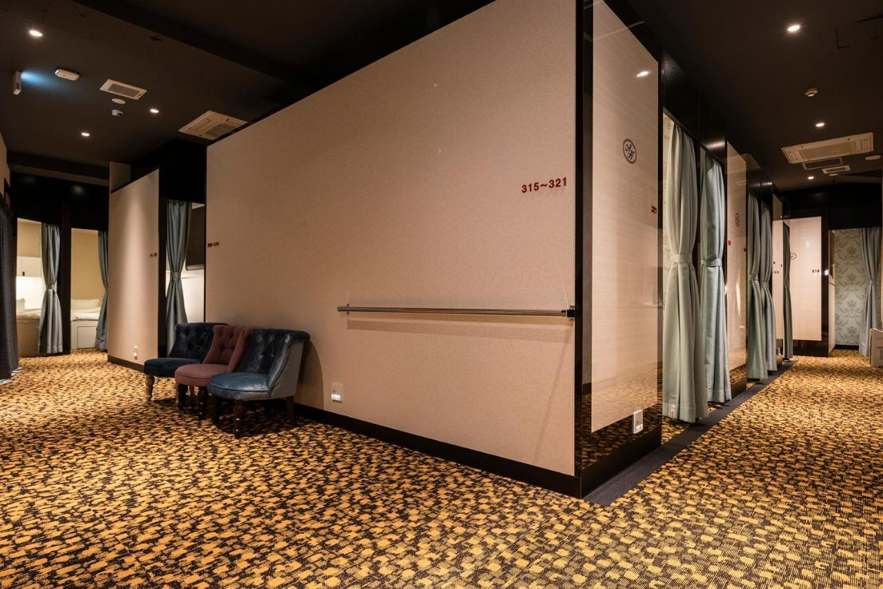 Capsule hotel Albida Aoyama
