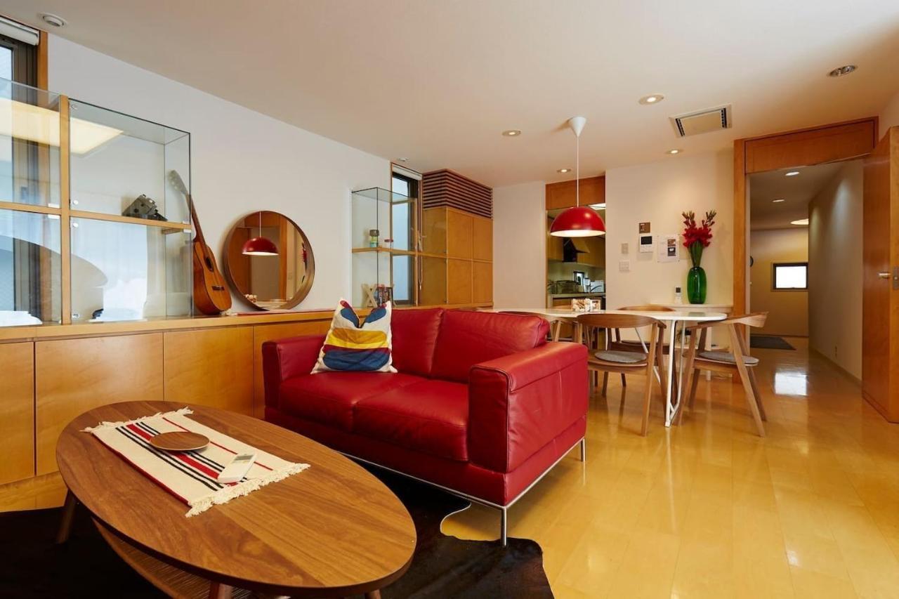 3 Bedroom Luxury House Aa/#007 Apartment *