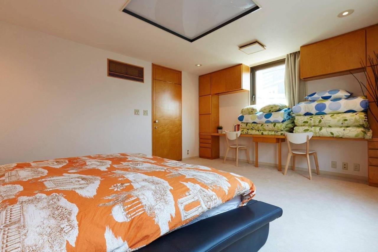 Apartment 3 Bedroom Luxury House Aa/#007