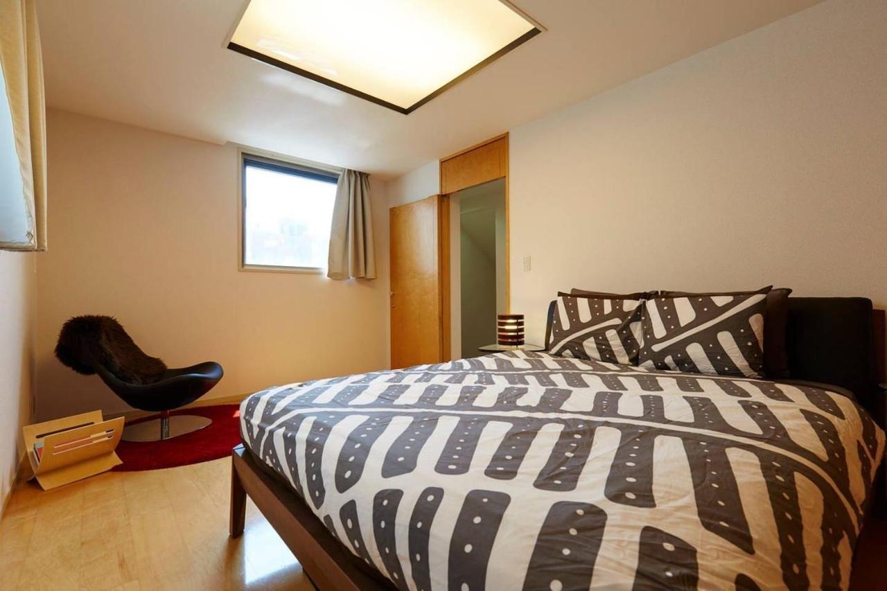 Apartment 3 Bedroom Luxury House Aa/#007