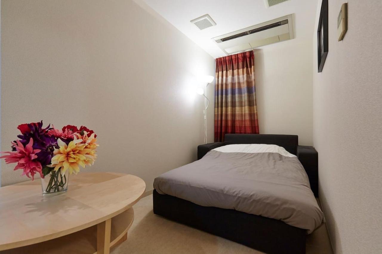 3 Bedroom Luxury House Aa/#007 Apartment *
