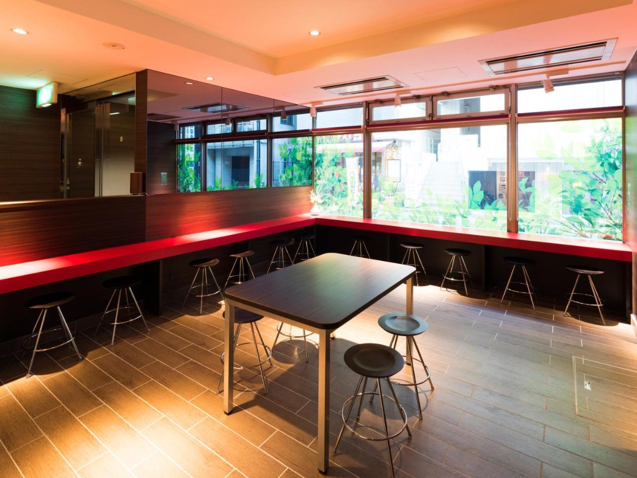 Super Akabane Station Higashiguchi Ichibangai Hotel 2*