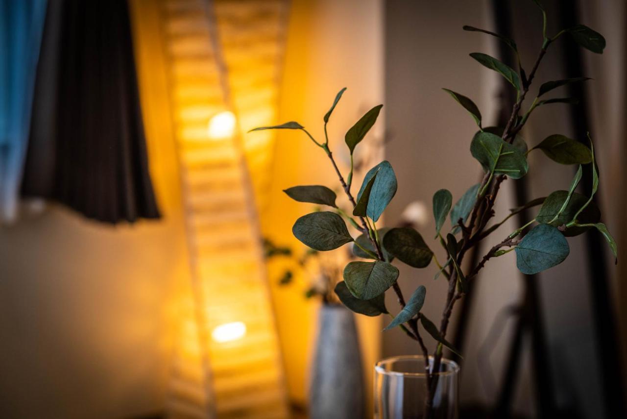Atelier Apartment *