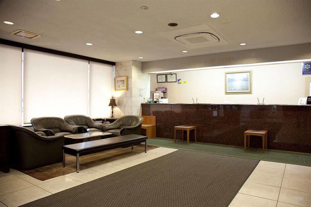 Hotel Smile Ayase Ekimae