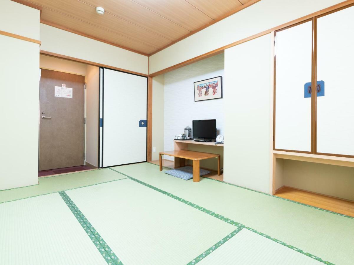 Sakura Asakusa Iriya Ryokan 2*