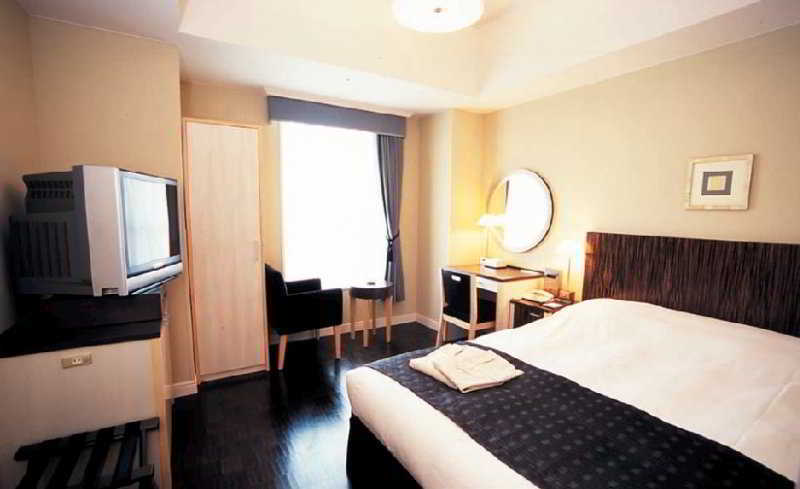 Monterey Ginza 4*