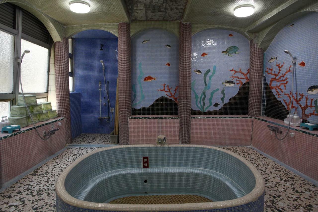 Homeikan Honkan / Daimachi Annex Ryokan 3*