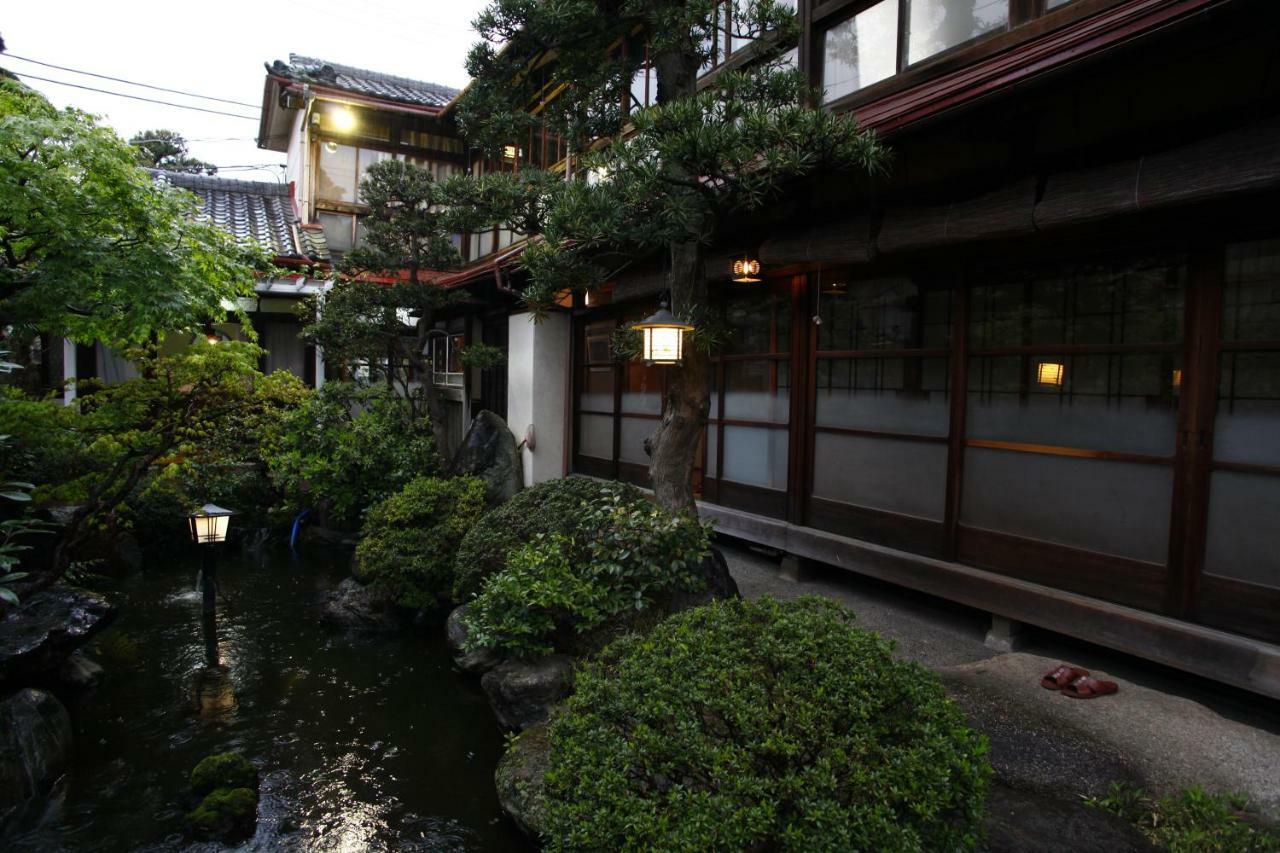 Homeikan Honkan / Daimachi Annex Ryokan Tokyo