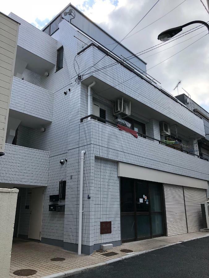 Kanbe Building 301 * Tokyo