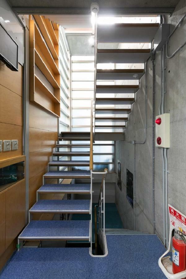 Adonis - Share For Male Only At Center Hostel Tokyo