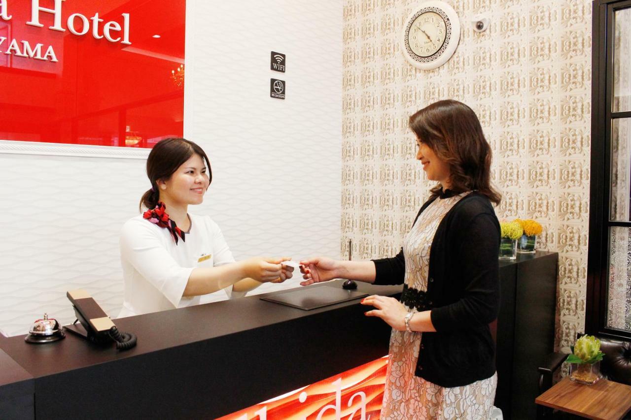 Albida Aoyama Capsule hotel Tokyo