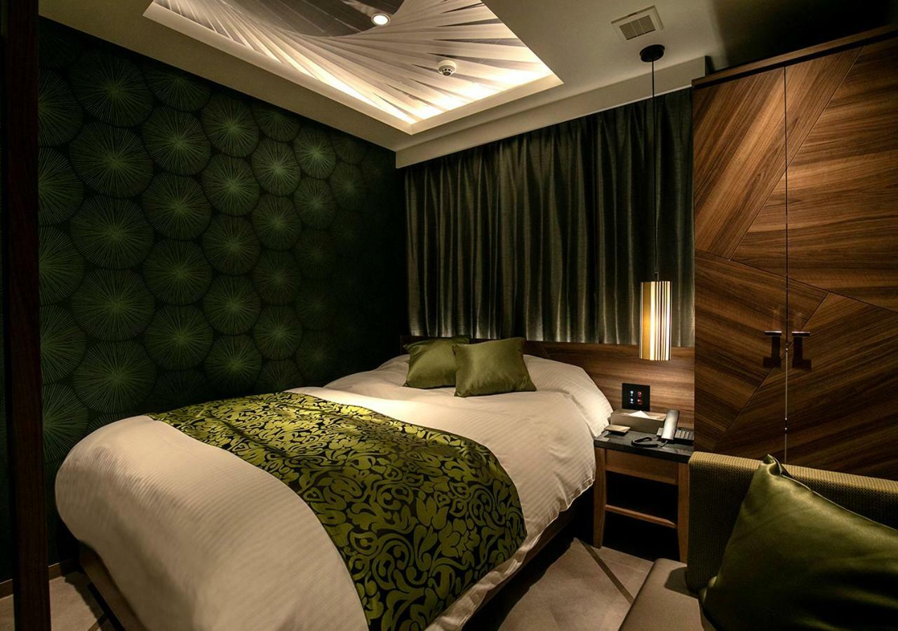 Love hotel Rex Akasaka