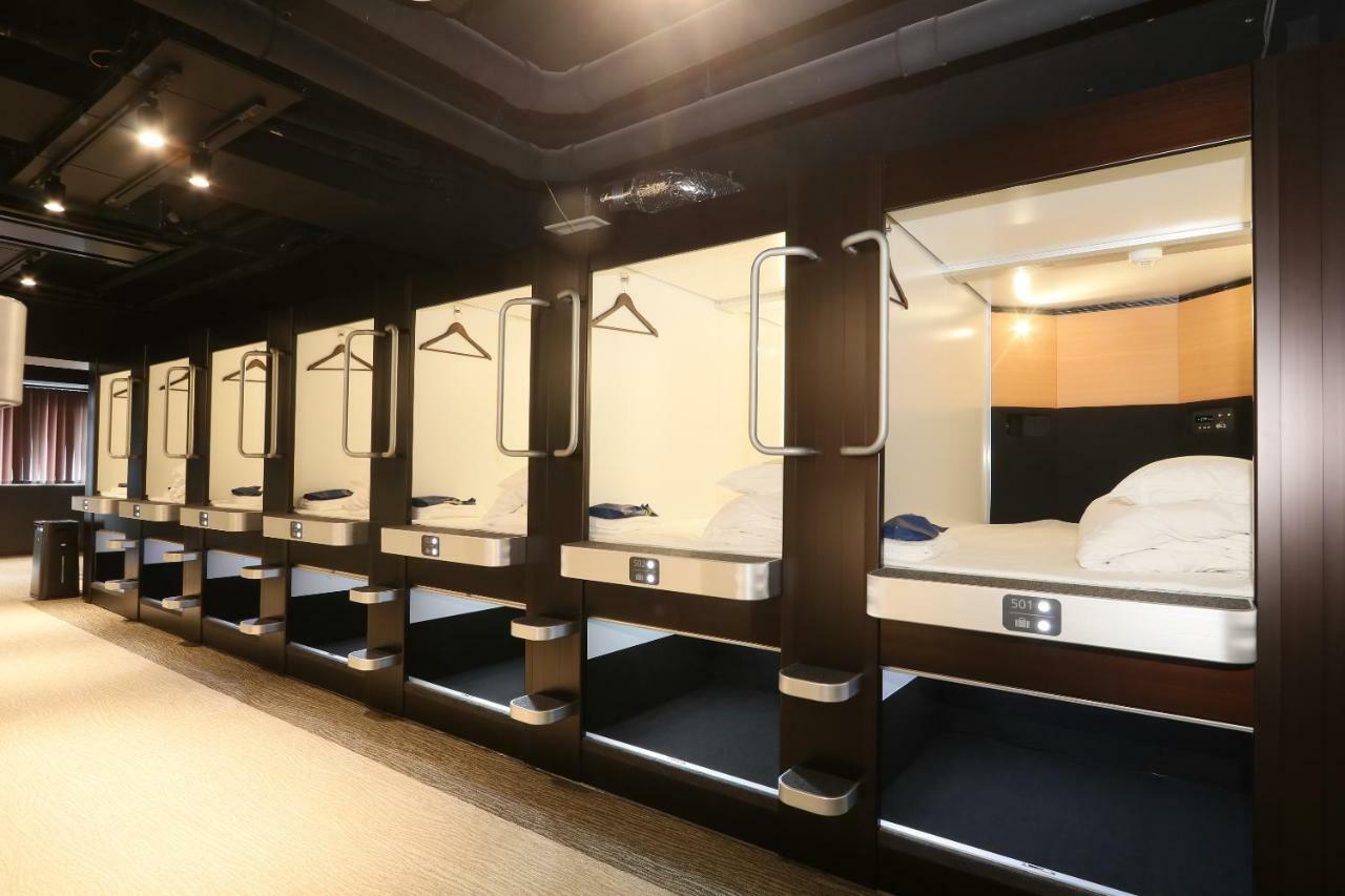 Business Capsule Lightning Asakusa Capsule hotel *