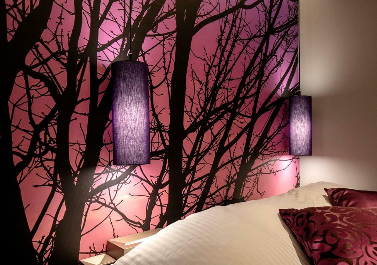 Love hotel Rex Akasaka 3*