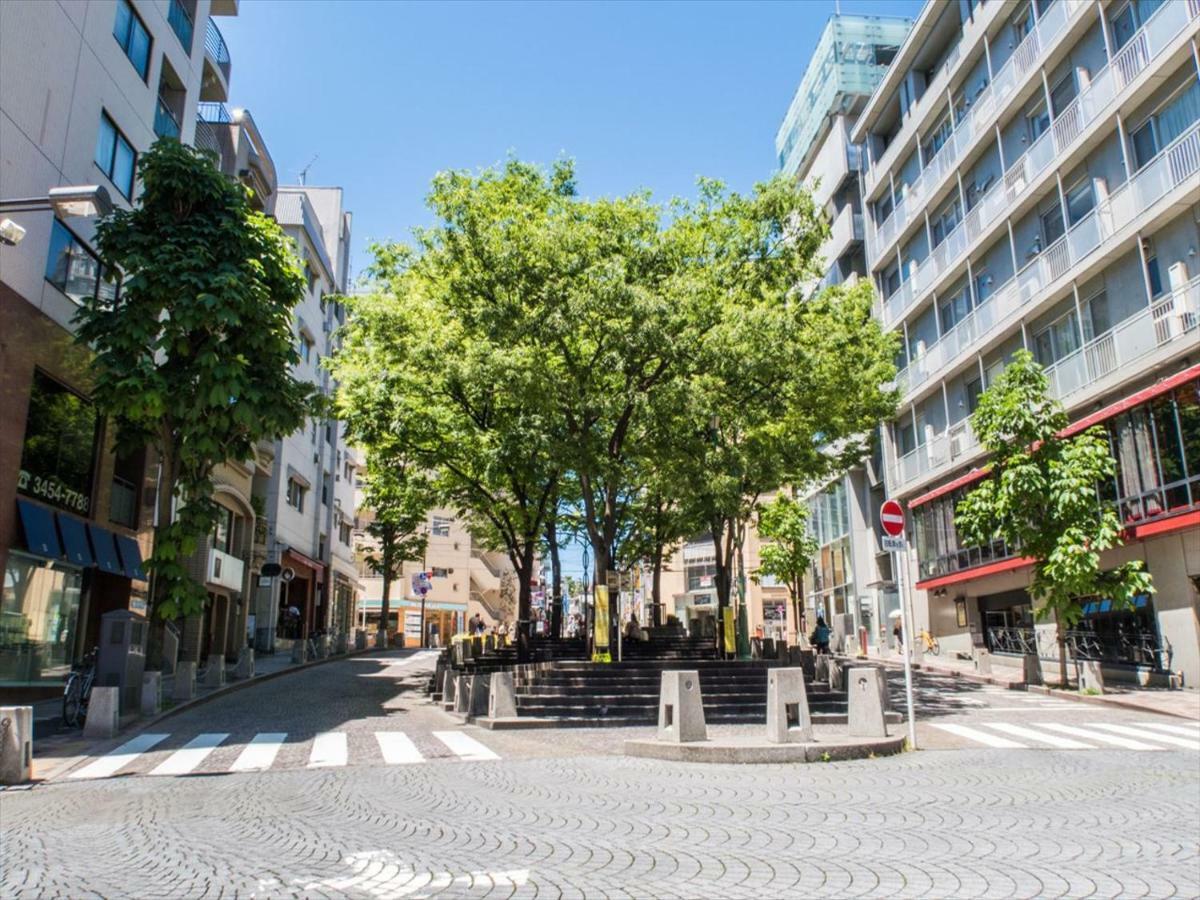 First Nishiazabu * Tokyo