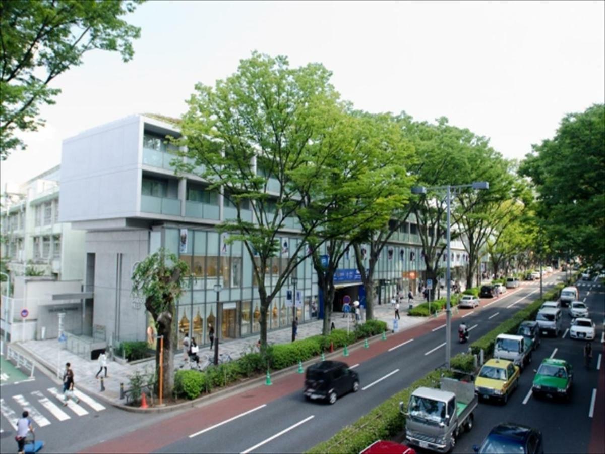 Capsule hotel First Nishiazabu *