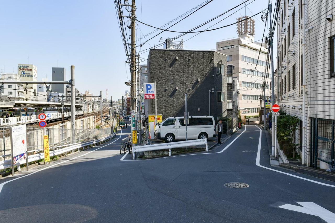 Apartment West In Part 18 Komagome 410