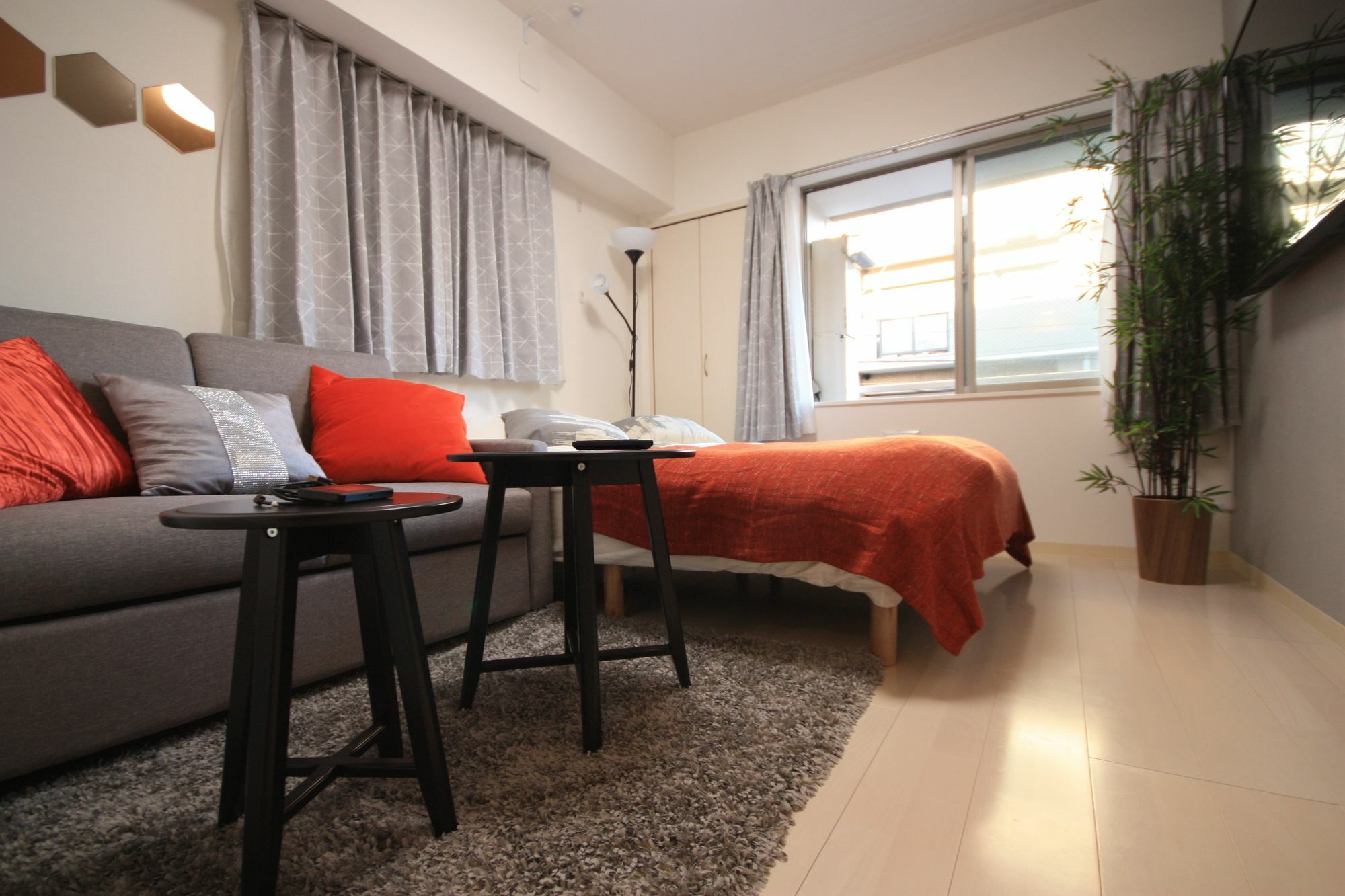 Apartment Sakura Cross Ueno Iriya Tokyo