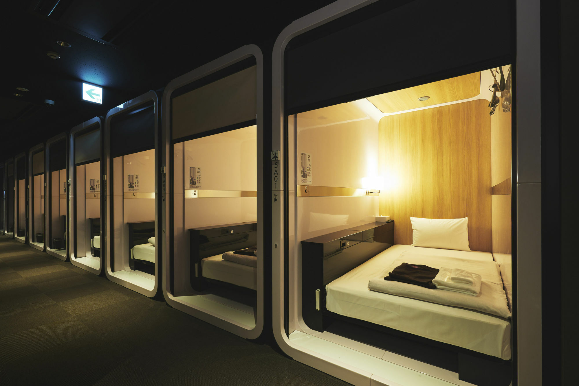 First Nihonbashiyokoyamacho Capsule hotel Tokyo