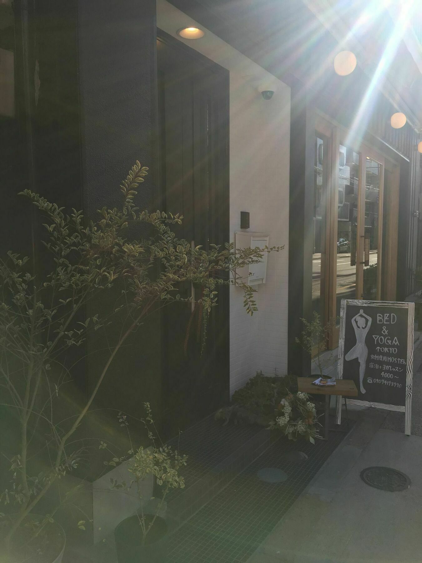 Bed And Yoga - Hostel, Caters To Women Hotel 2*