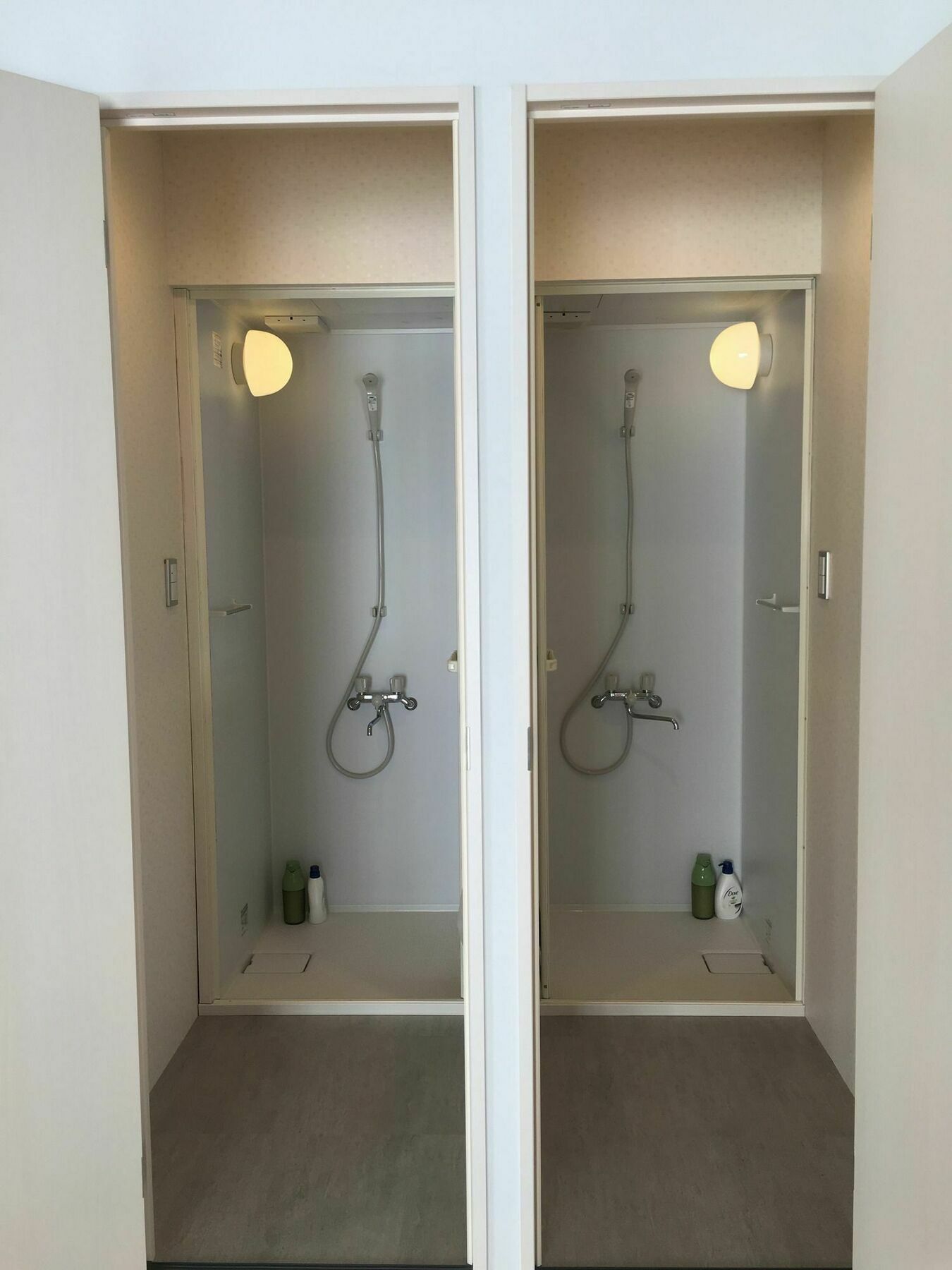 Bed And Yoga - Hostel, Caters To Women Hotel 2*