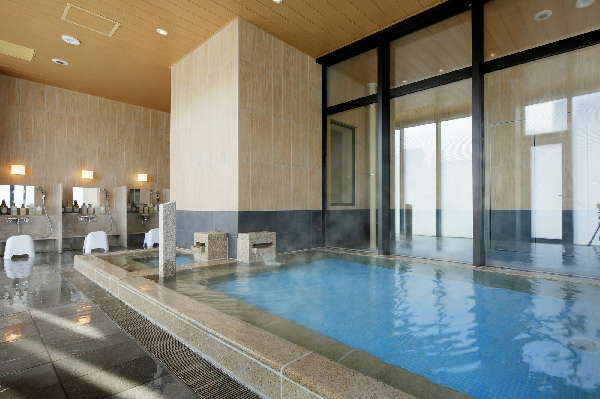 Hotel Candeo Shimbashi 4*