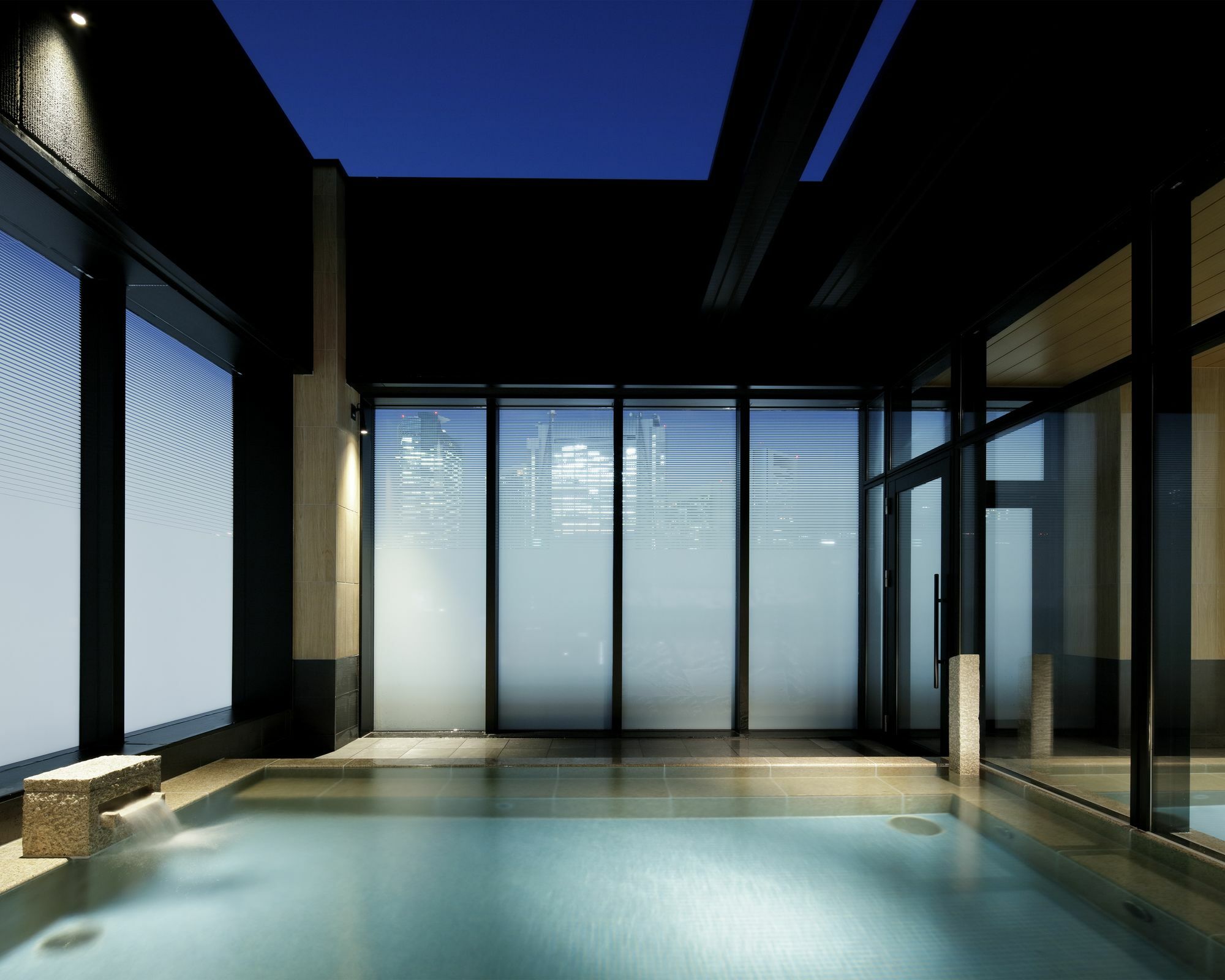 Candeo Shimbashi Hotel