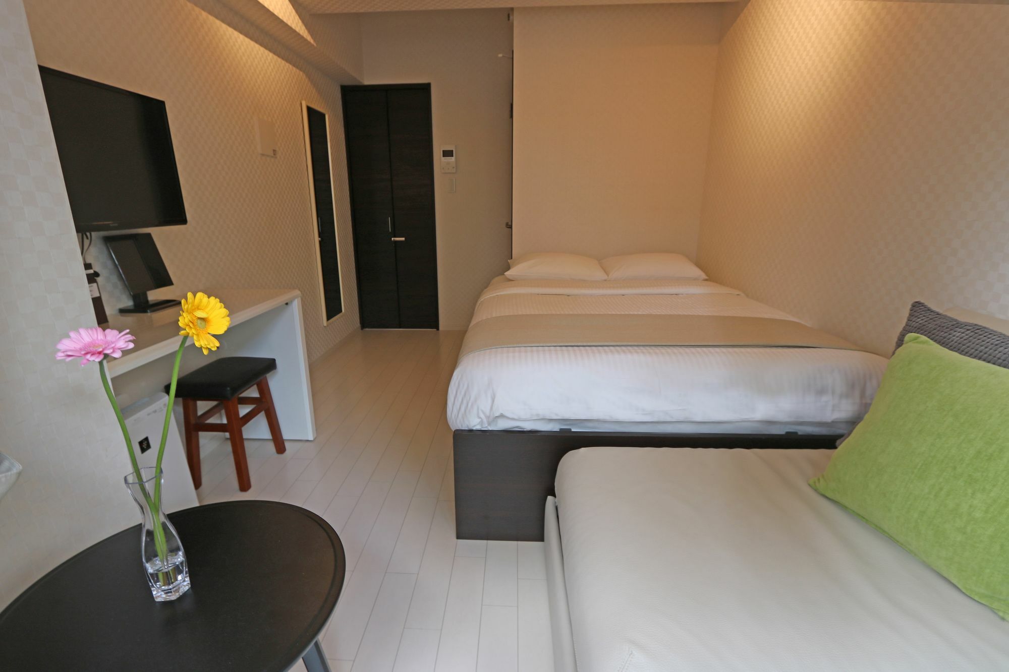 Petit Grande Homes 2*