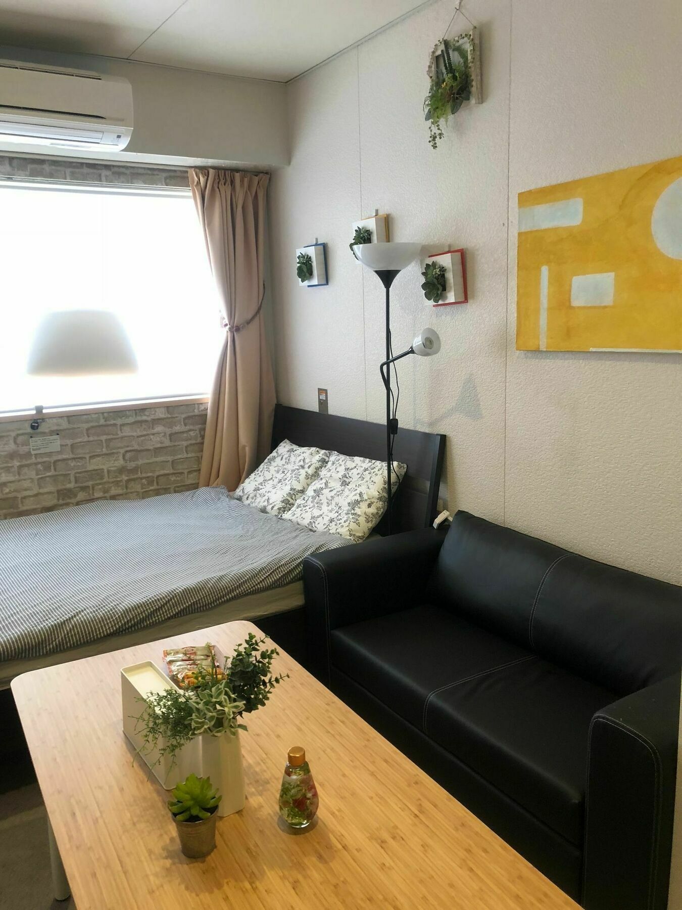 Guest house Art House *