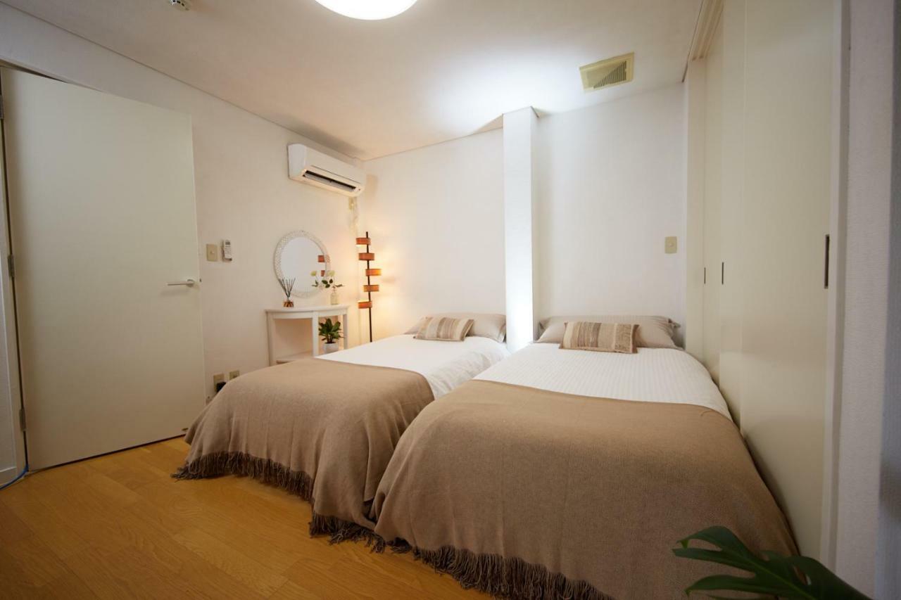 Shinjuku 5-room Family House *