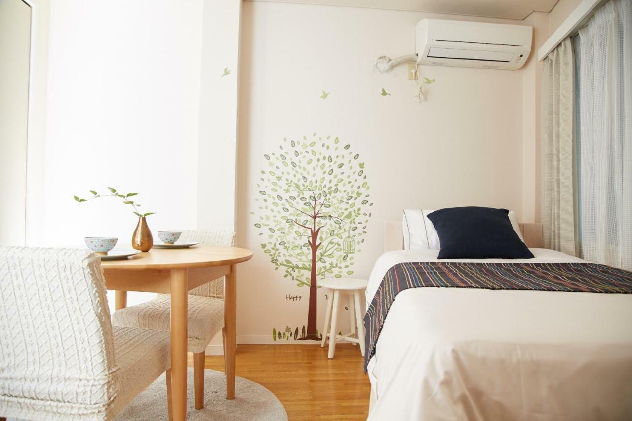 Shinjuku 5-room Family House *