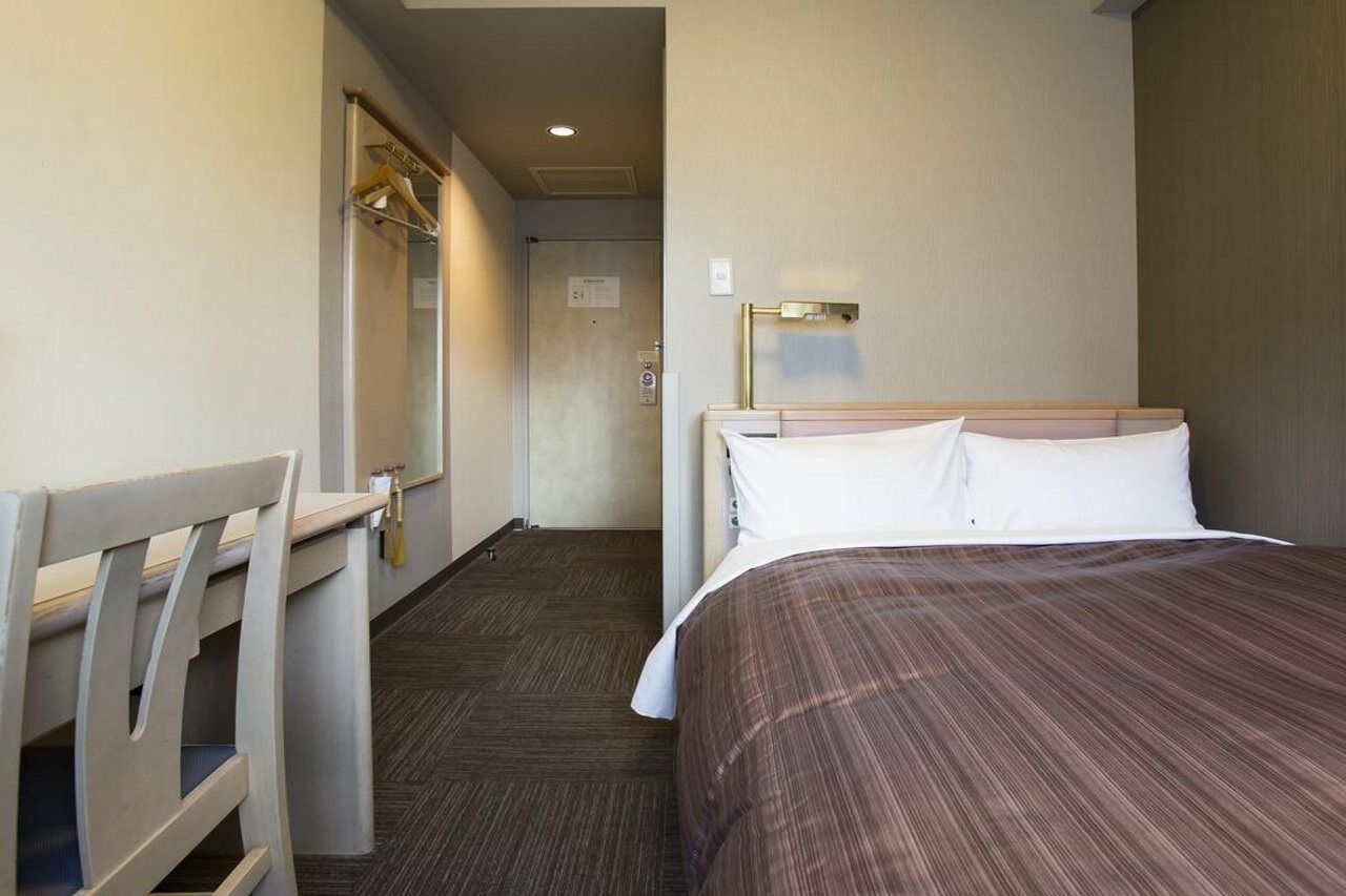 Route-inn Ikebukuro Hotel 3*