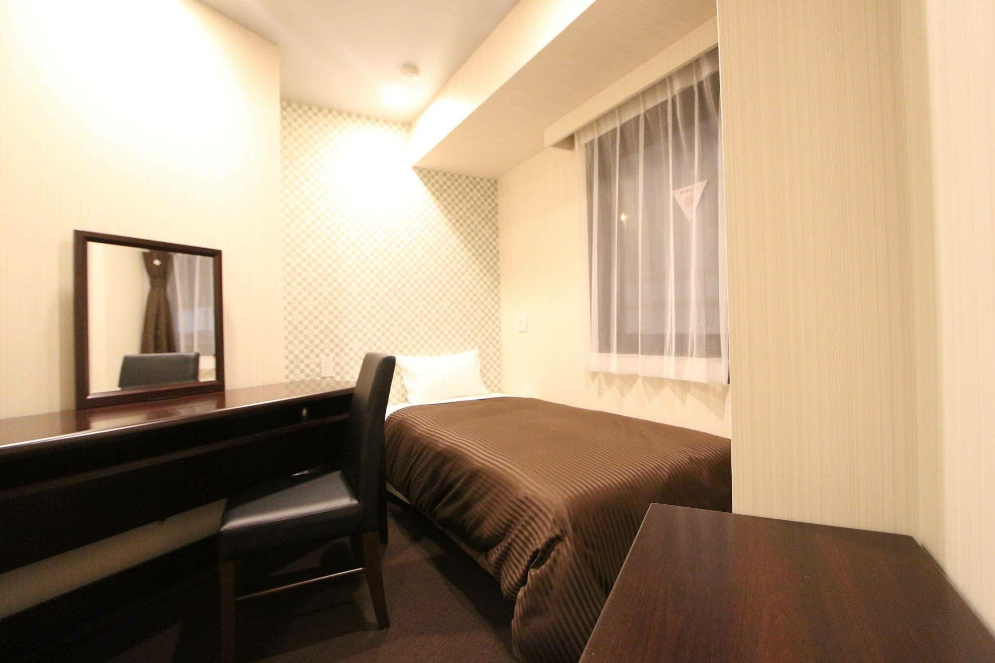 Hotel Livemax Nihonbashi Hakozaki 3*