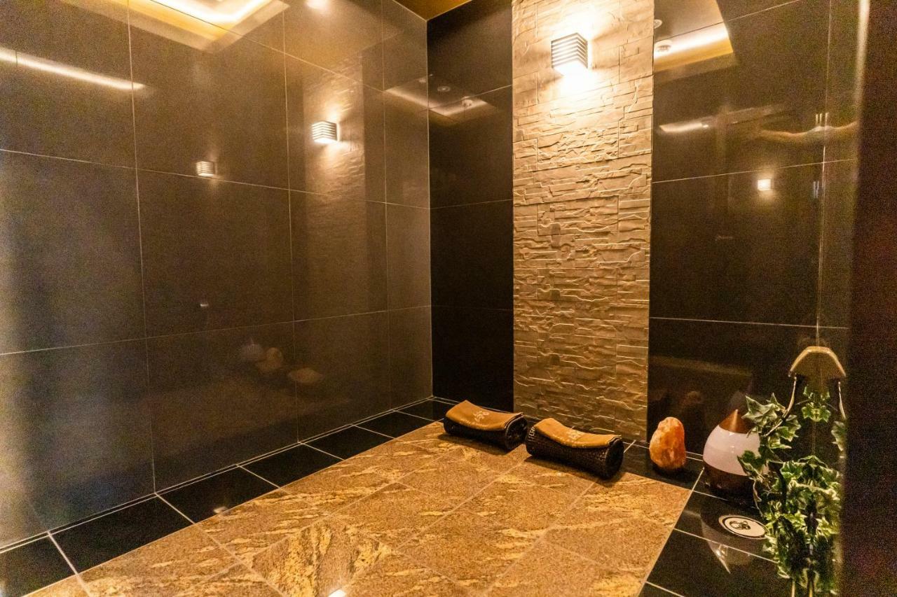 Hotel Petit Bali Garden Shin Okubo - Shinjuku Sta 15Min Walk - (Adults Only)