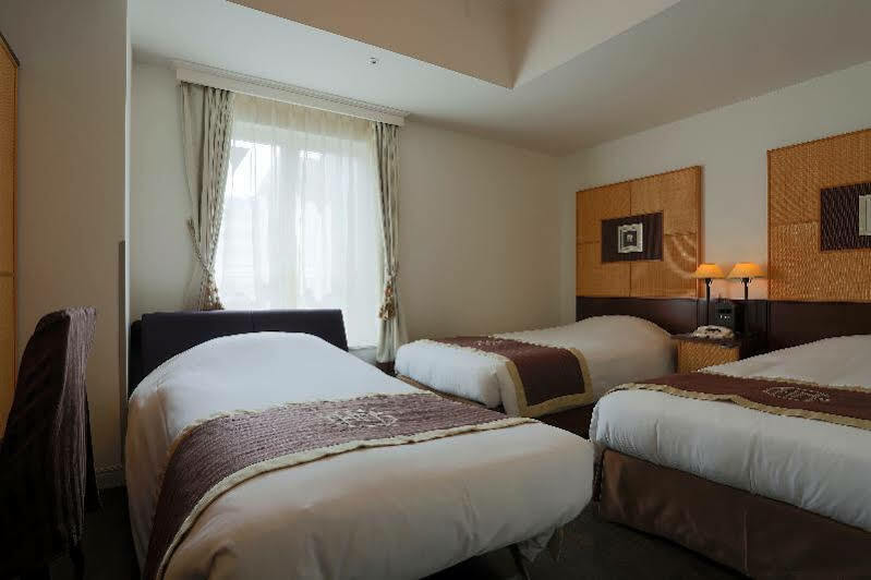 Hotel Monterey Ginza 4*
