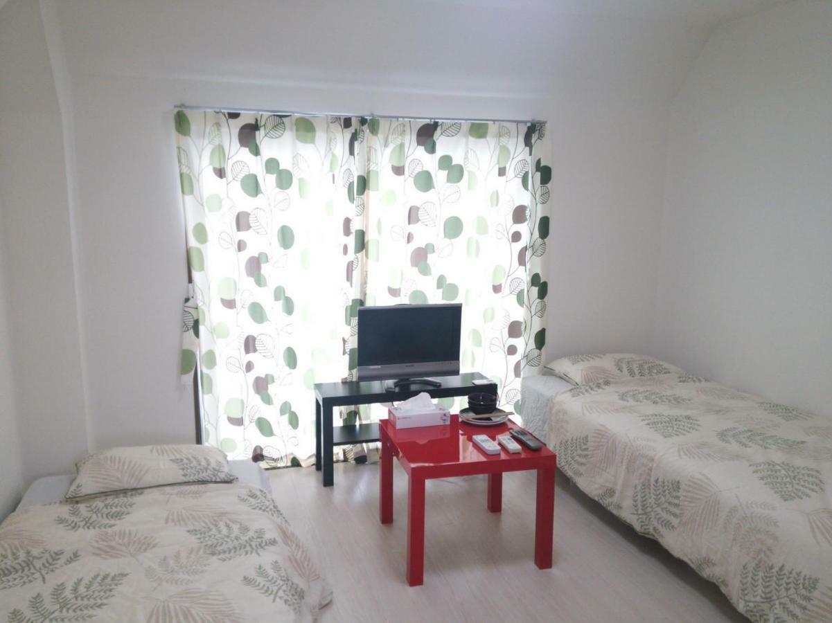 Otsuka First Apartment