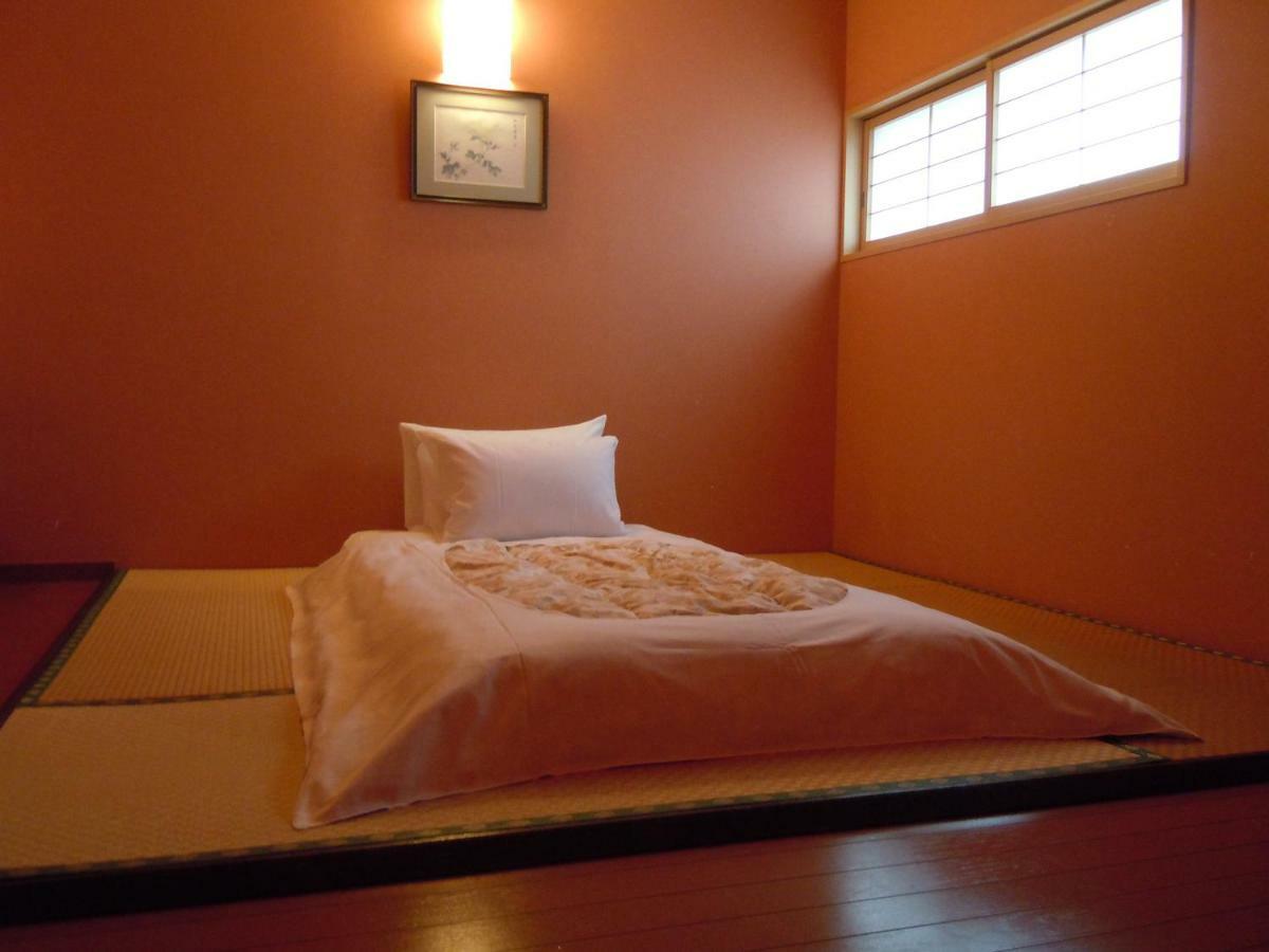Hotel Chiyoda 2*