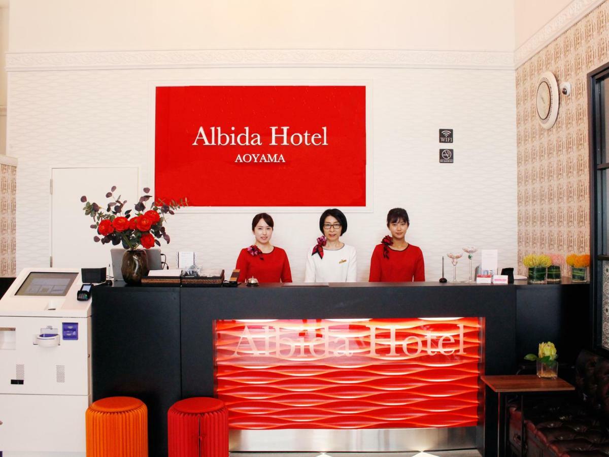 Capsule hotel Albida Aoyama Tokyo