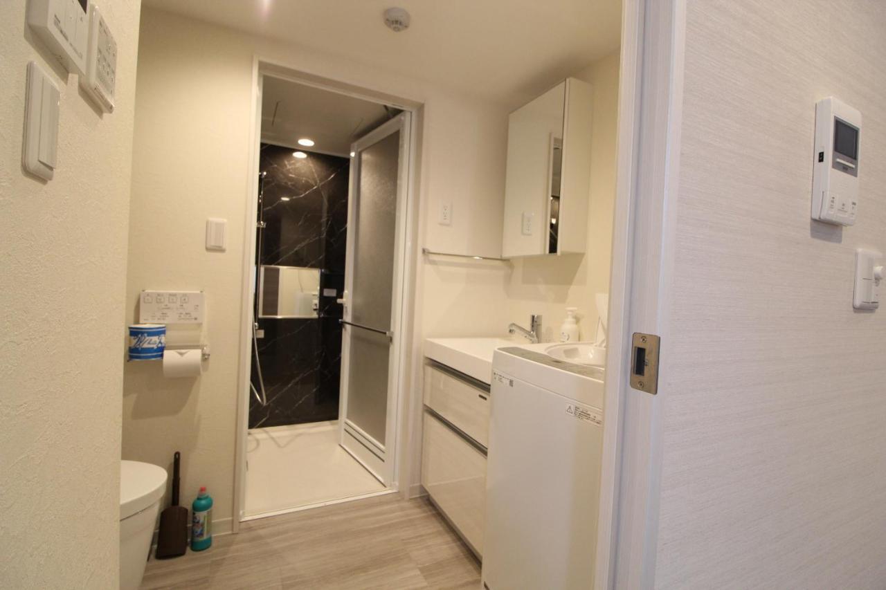 Apartment M-1 Haneda 5-ii Tokyo