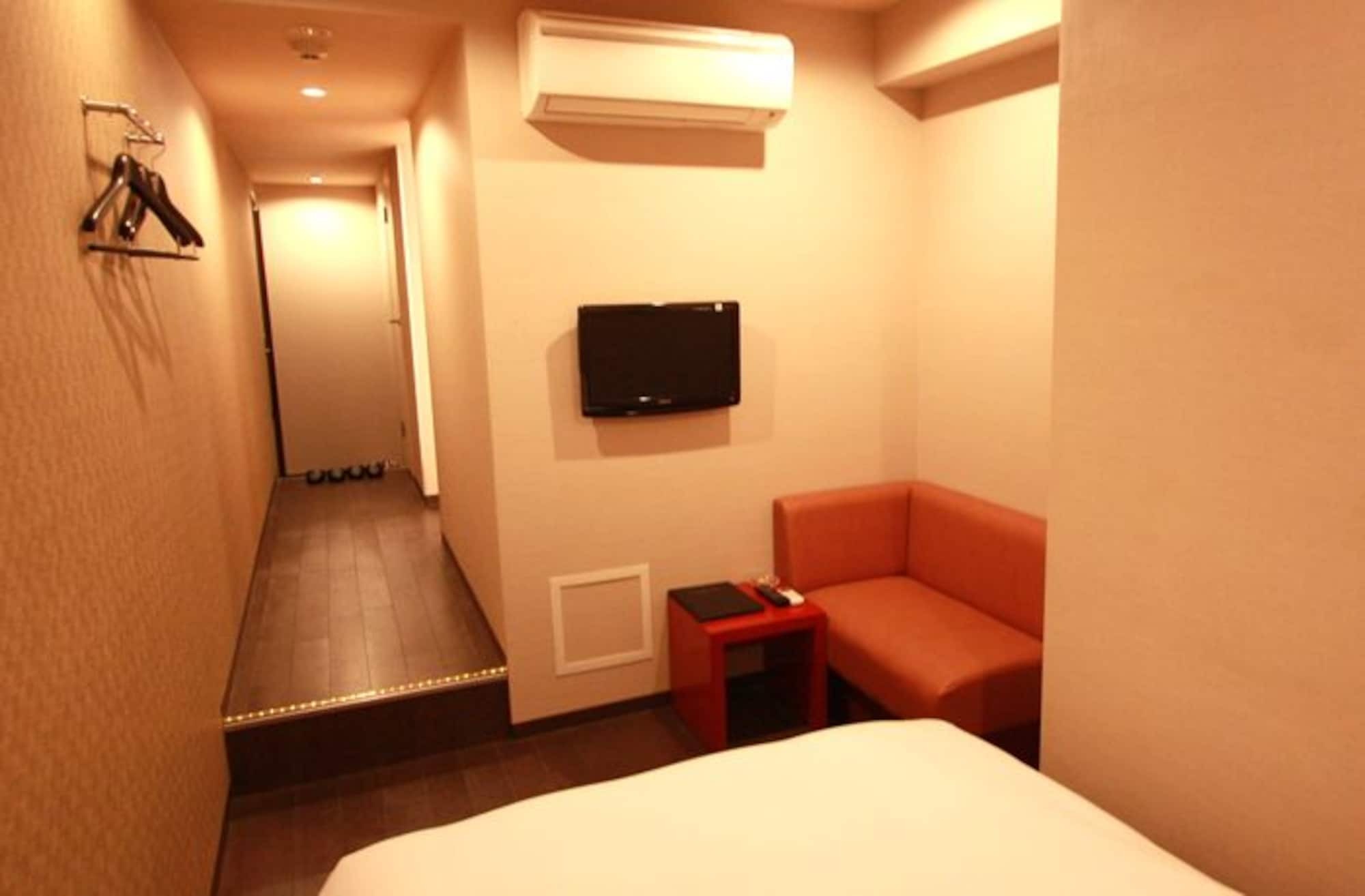 Hills Gotanda Love hotel Tokyo