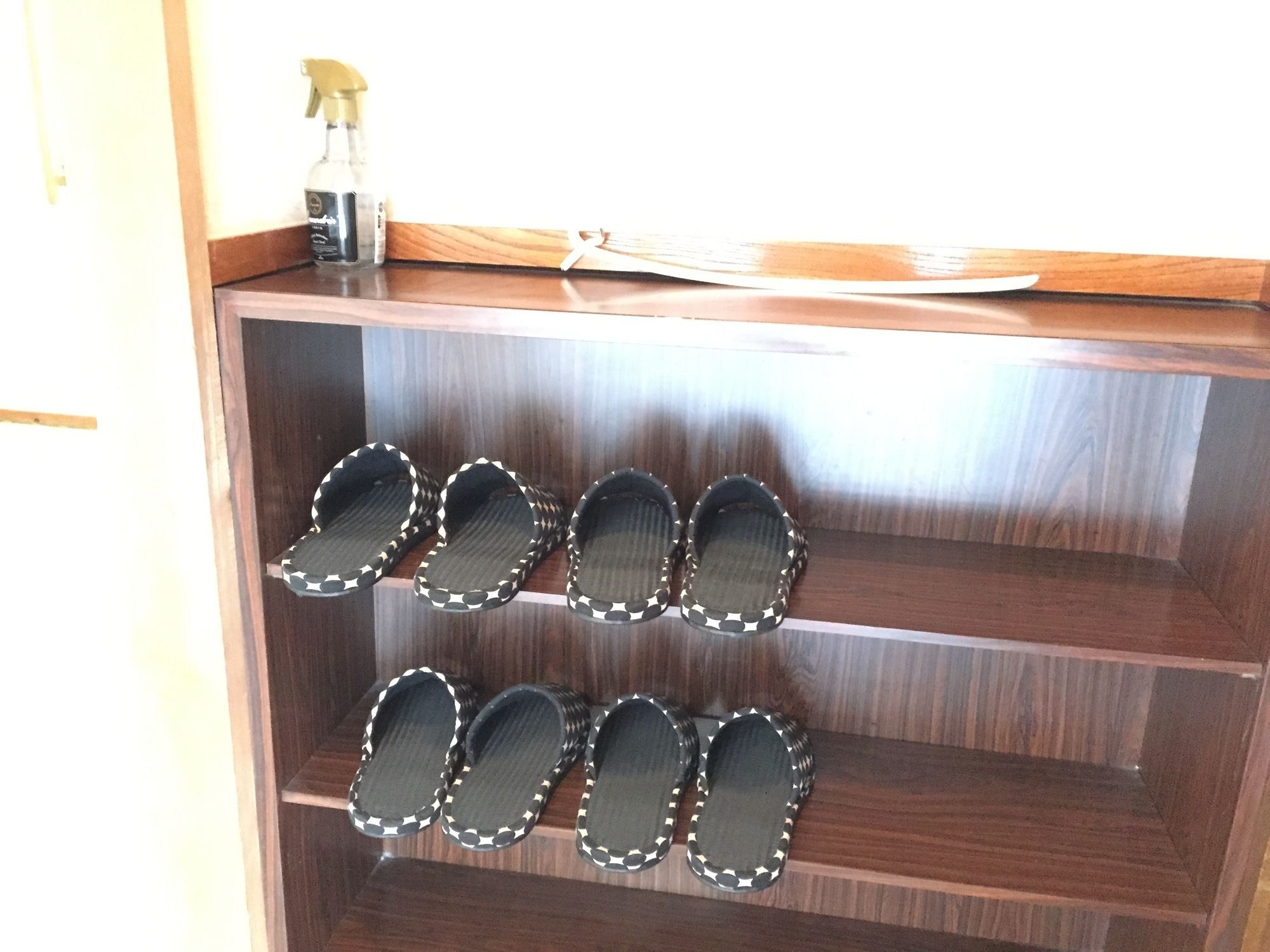 Banyan Hotel 2*